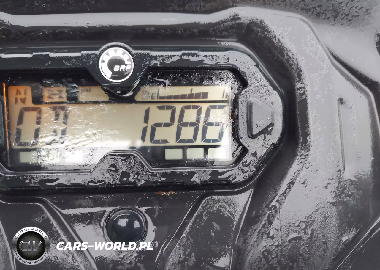 2018 Can-Am Outlander Max Xt 570 VIN:3JBLPAT40JJ001567 - 7