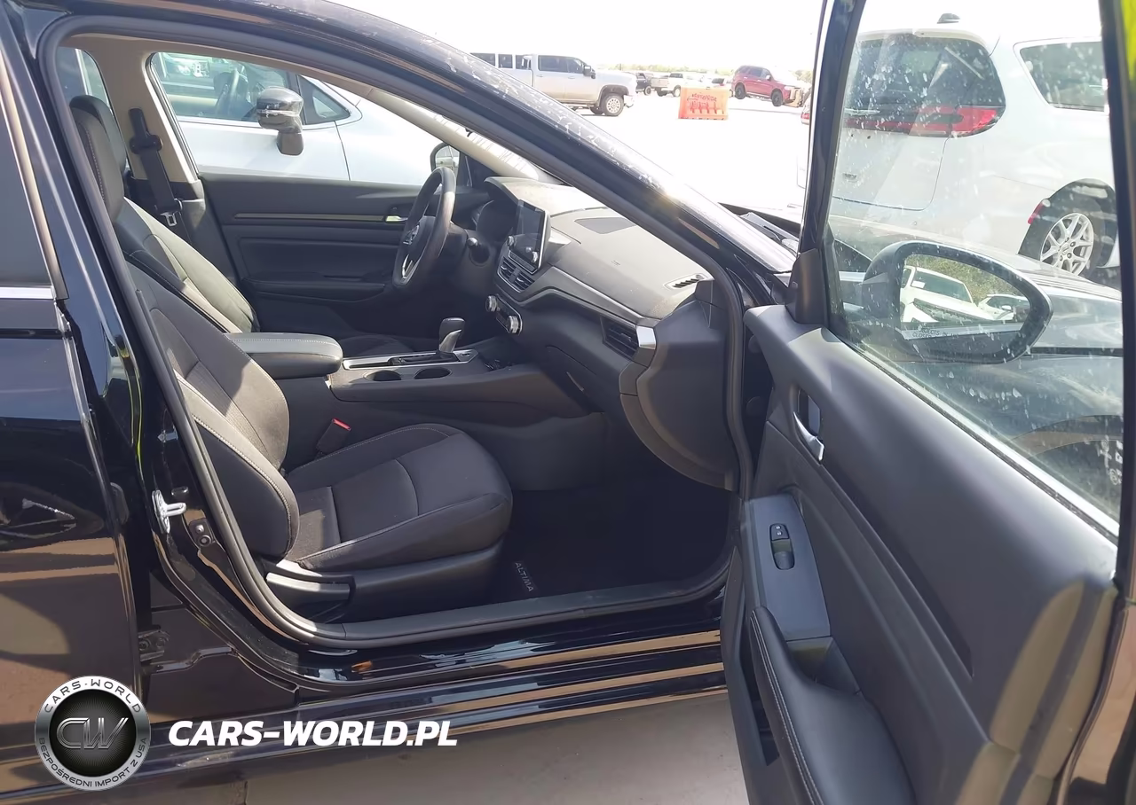 2025 Nissan Altima Sv Fwd VIN:1N4BL4DV8SN367883 - 5