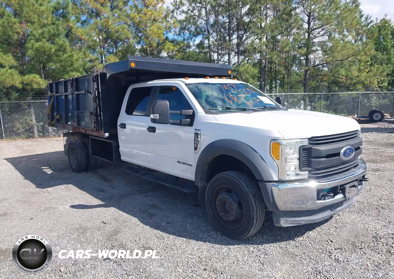 2017 Ford F-550 Chassis Xl