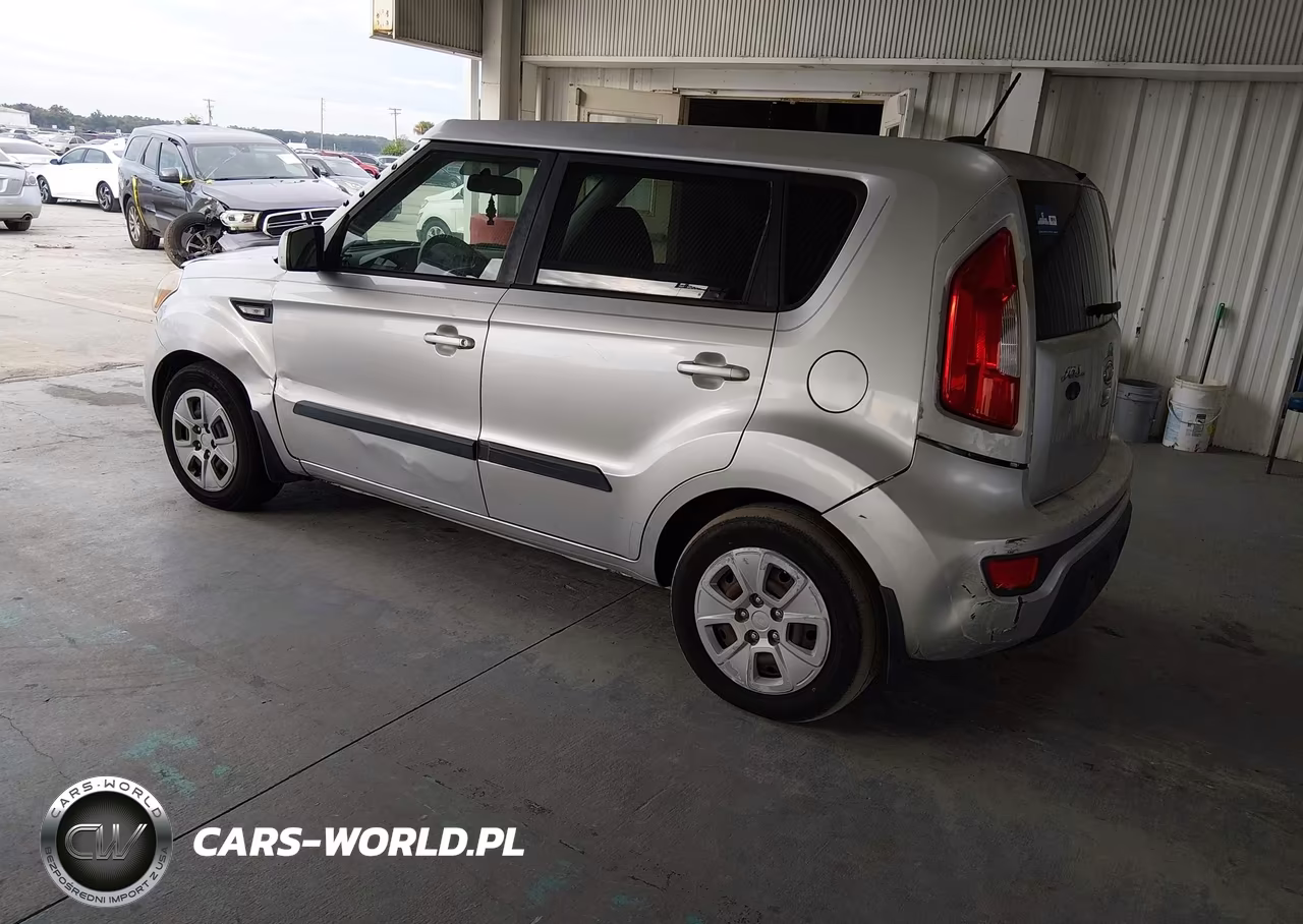 2012 Kia Soul VIN:KNDJT2A59C7472727 - 3