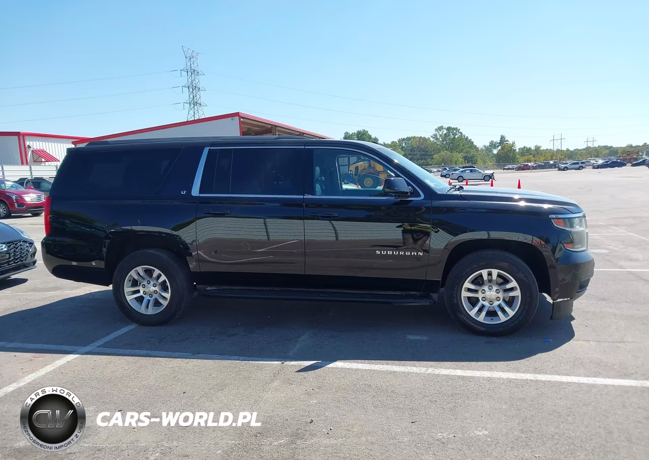 2015 Chevrolet Suburban Lt VIN:1GNSKJKC3FR197743 - 13