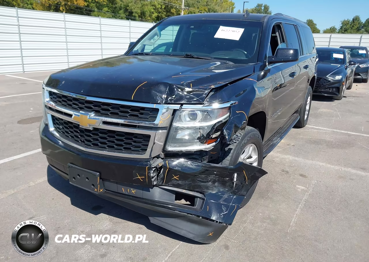 2015 Chevrolet Suburban Lt VIN:1GNSKJKC3FR197743 - 6