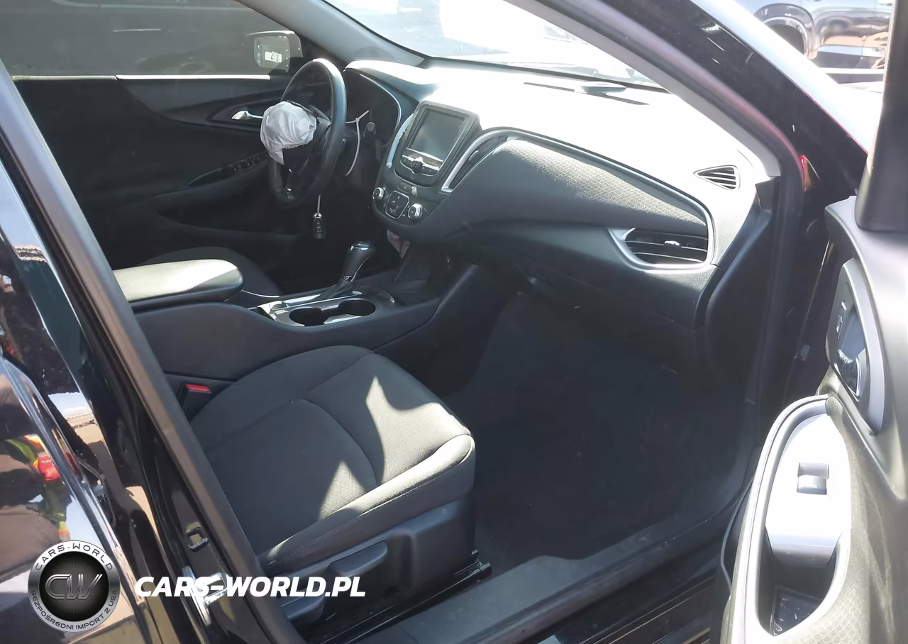 2018 Chevrolet Malibu 1Ls VIN:1G1ZB5ST3JF164761 - 5