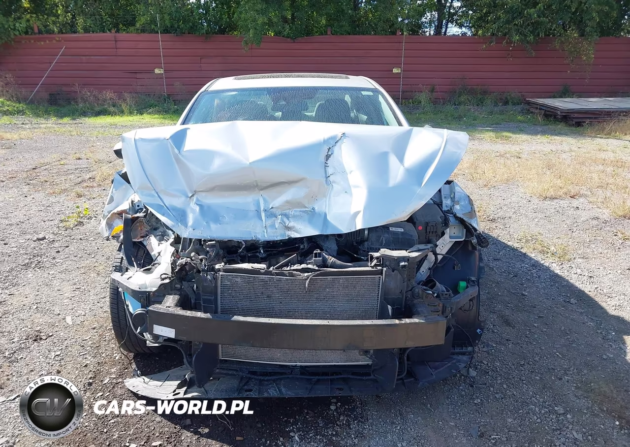 2019 Hyundai Elantra Value Edition VIN:5NPD84LF5KH419808 - 11