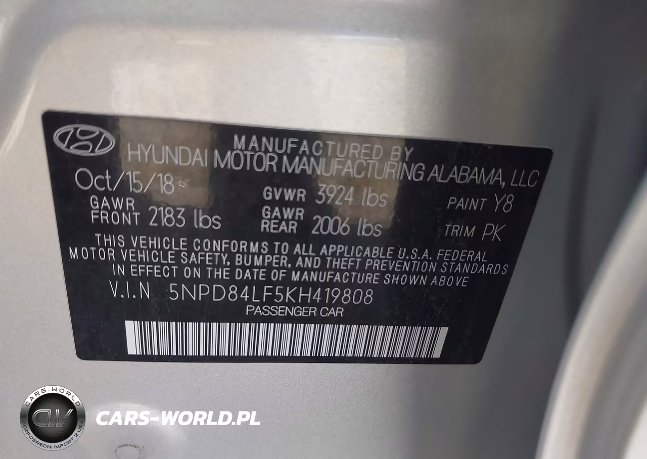 2019 Hyundai Elantra Value Edition VIN:5NPD84LF5KH419808 - 9