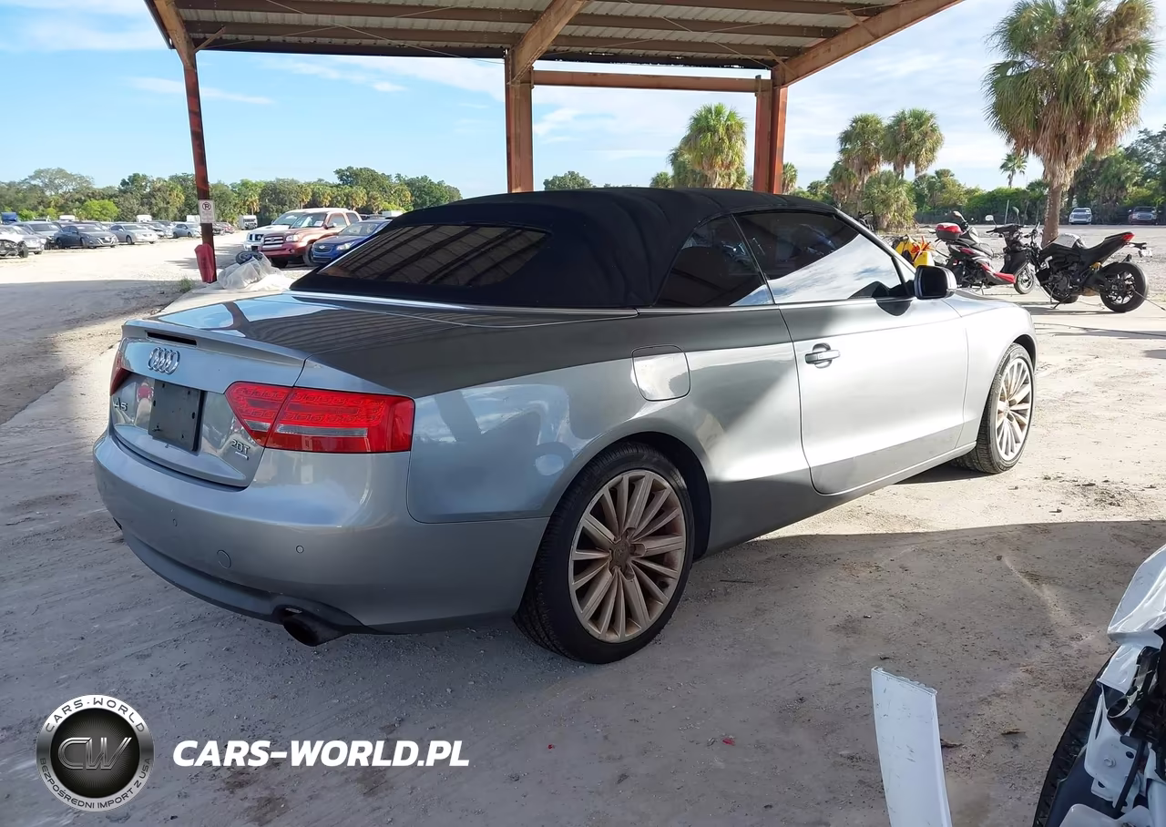 2011 Audi A5 2.0T Premium VIN:WAULFAFH1BN004771 - 4