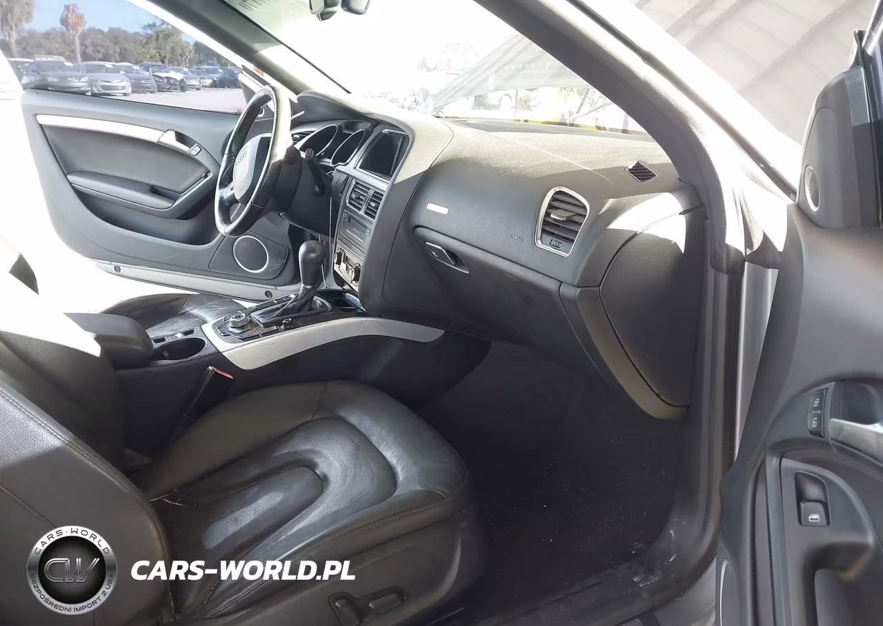 2011 Audi A5 2.0T Premium VIN:WAULFAFH1BN004771 - 5