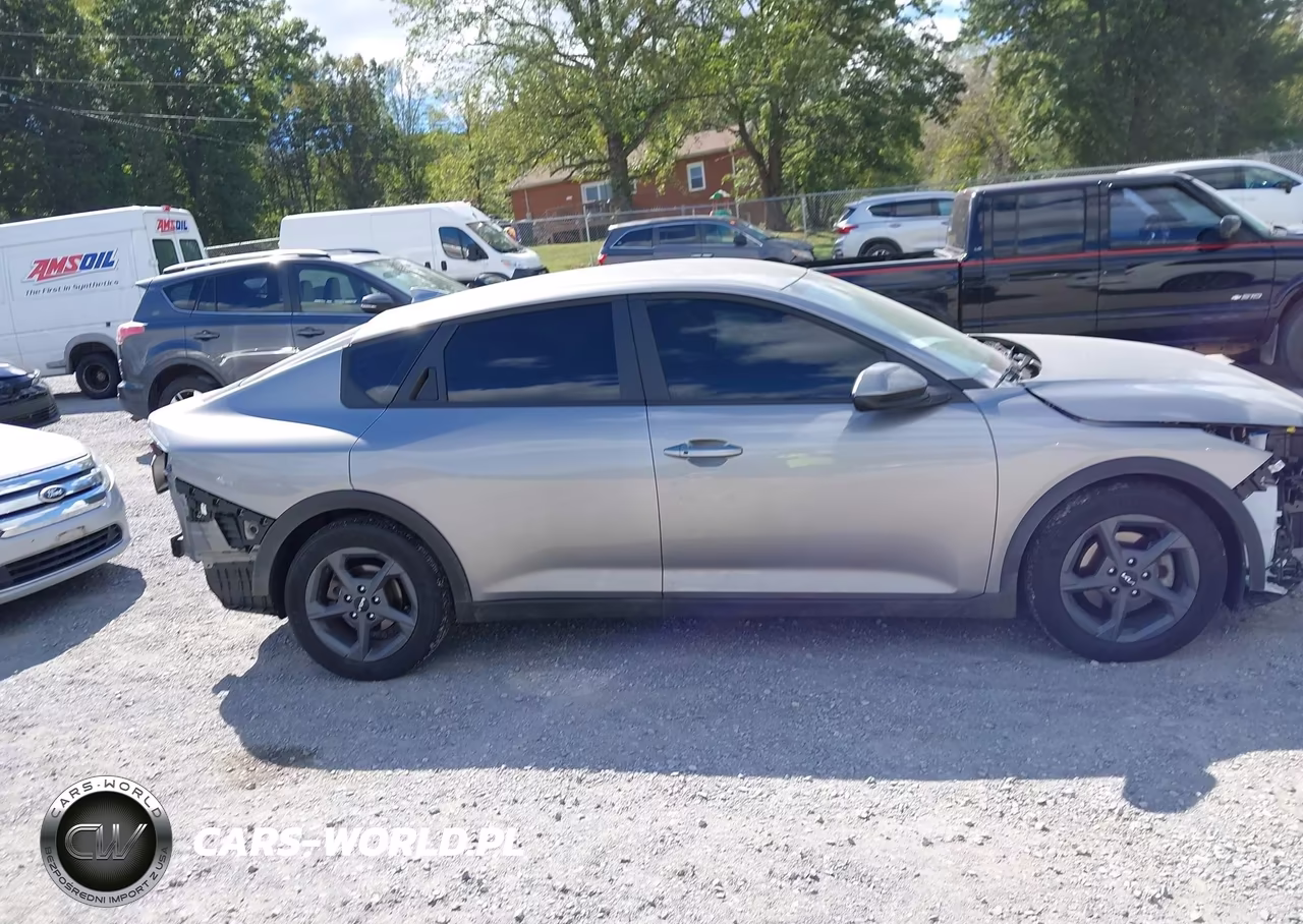 2025 Kia K4 Lxs VIN:3KPFT4DE4SE219715 - 14