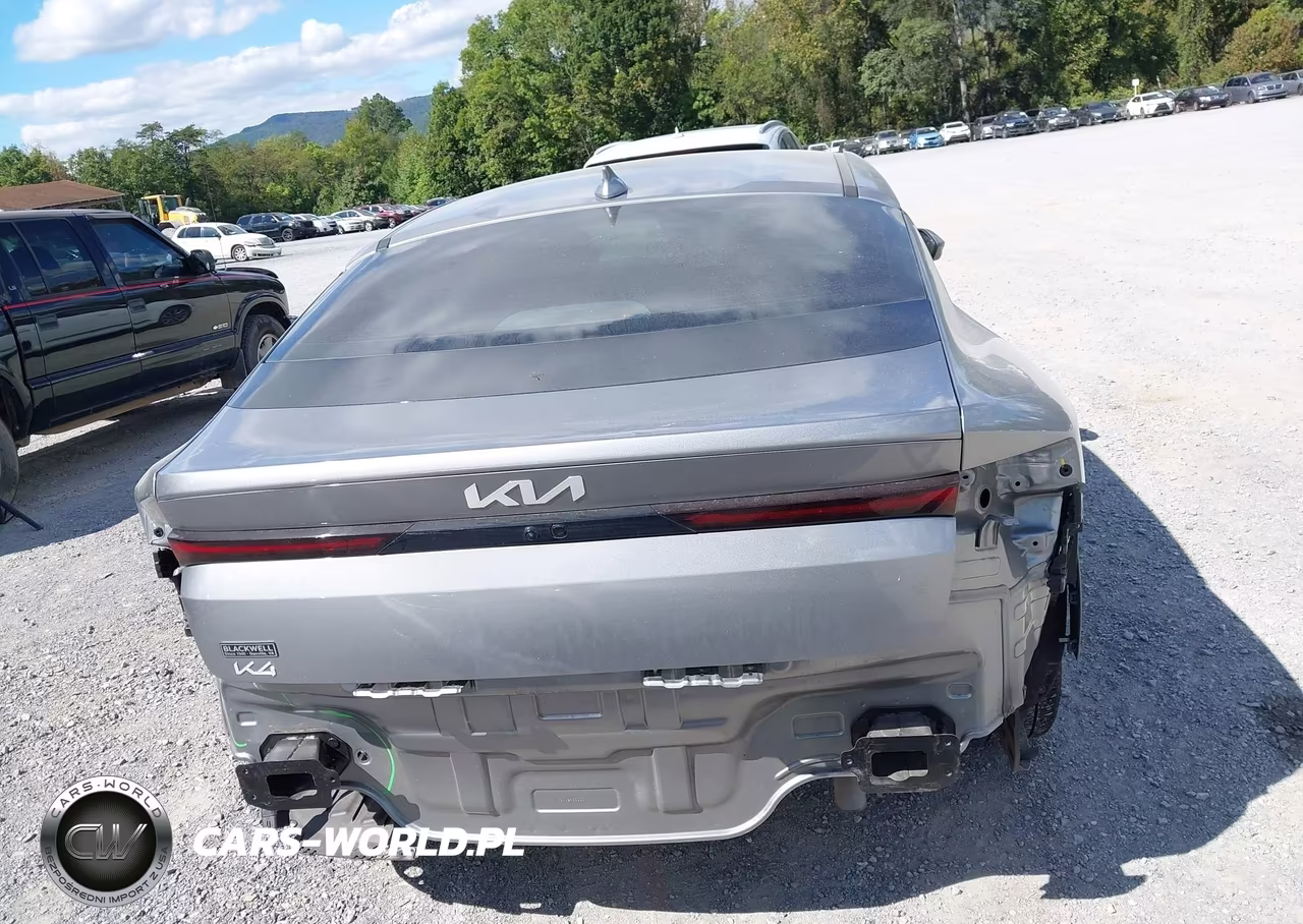 2025 Kia K4 Lxs VIN:3KPFT4DE4SE219715 - 17