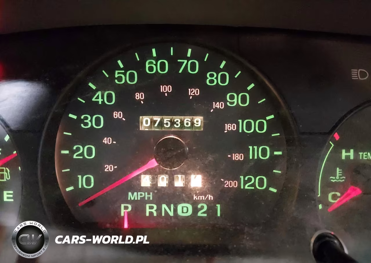 2003 Mercury Grand Marquis Gs VIN:2MEFM74W63X662689 - 16