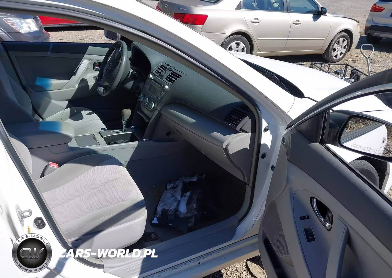 2010 Toyota Camry Le VIN:4T1BF3EK8AU547218 - 5