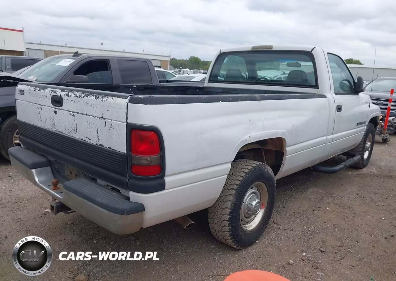 1999 Dodge Ram 2500 VIN:3B7KC26Z6XM578936 - 4