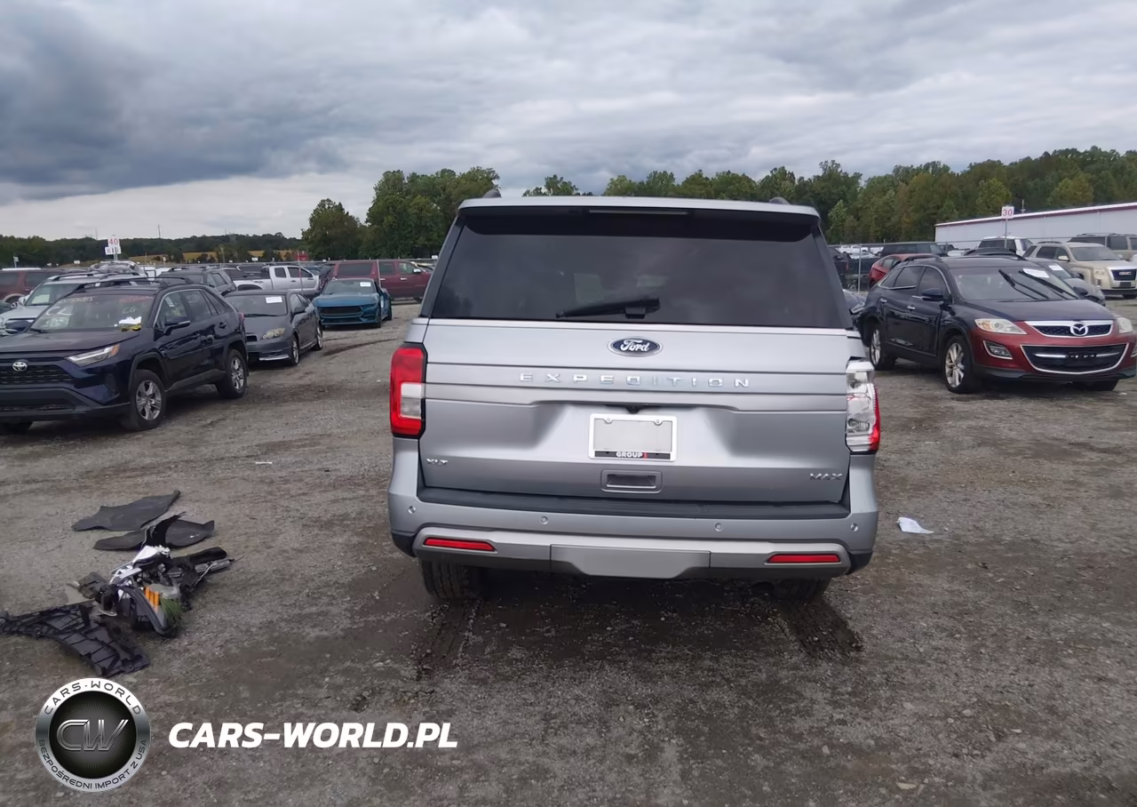 2022 Ford Expedition Xlt Max VIN:1FMJK1JTXNEA34353 - 17