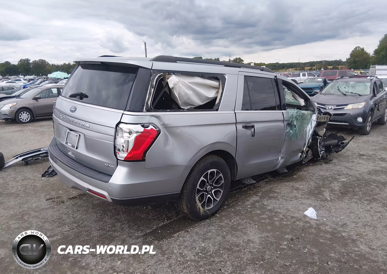 2022 Ford Expedition Xlt Max VIN:1FMJK1JTXNEA34353 - 4