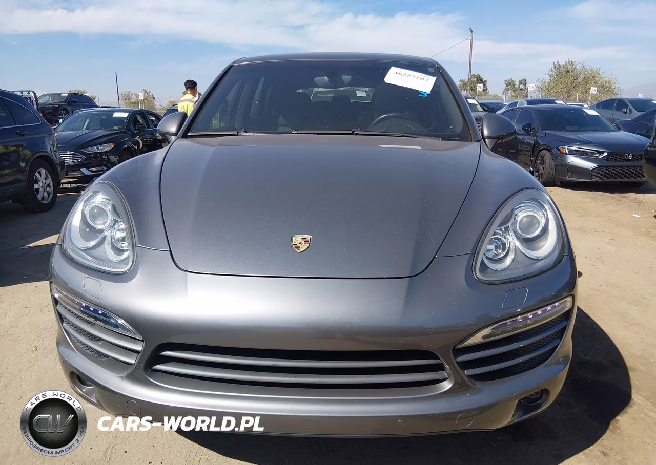 2011 Porsche Cayenne VIN:WP1AA2A20BLA07379 - 12