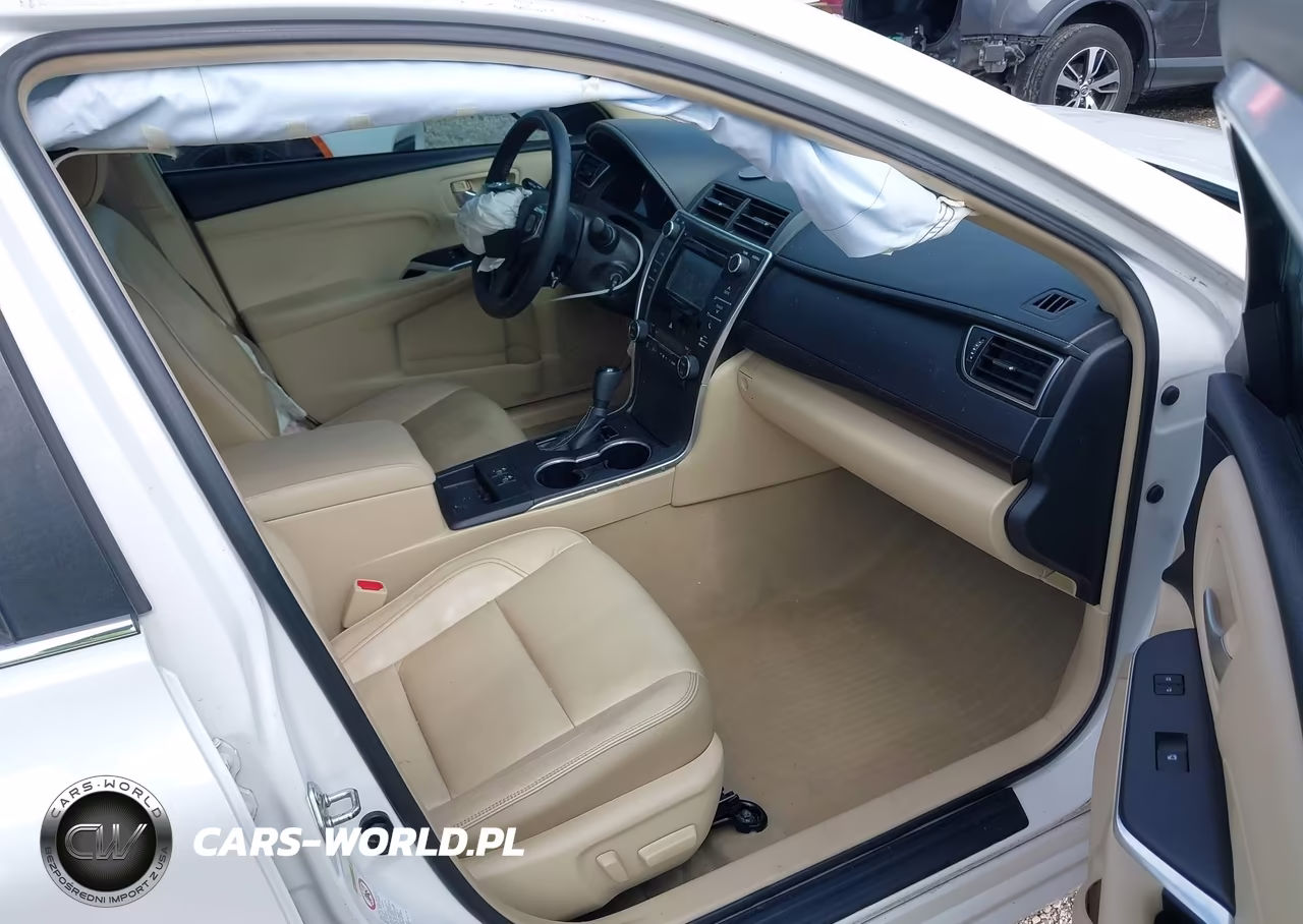 2015 Toyota Camry Xle VIN:4T1BF1FK2FU101995 - 5