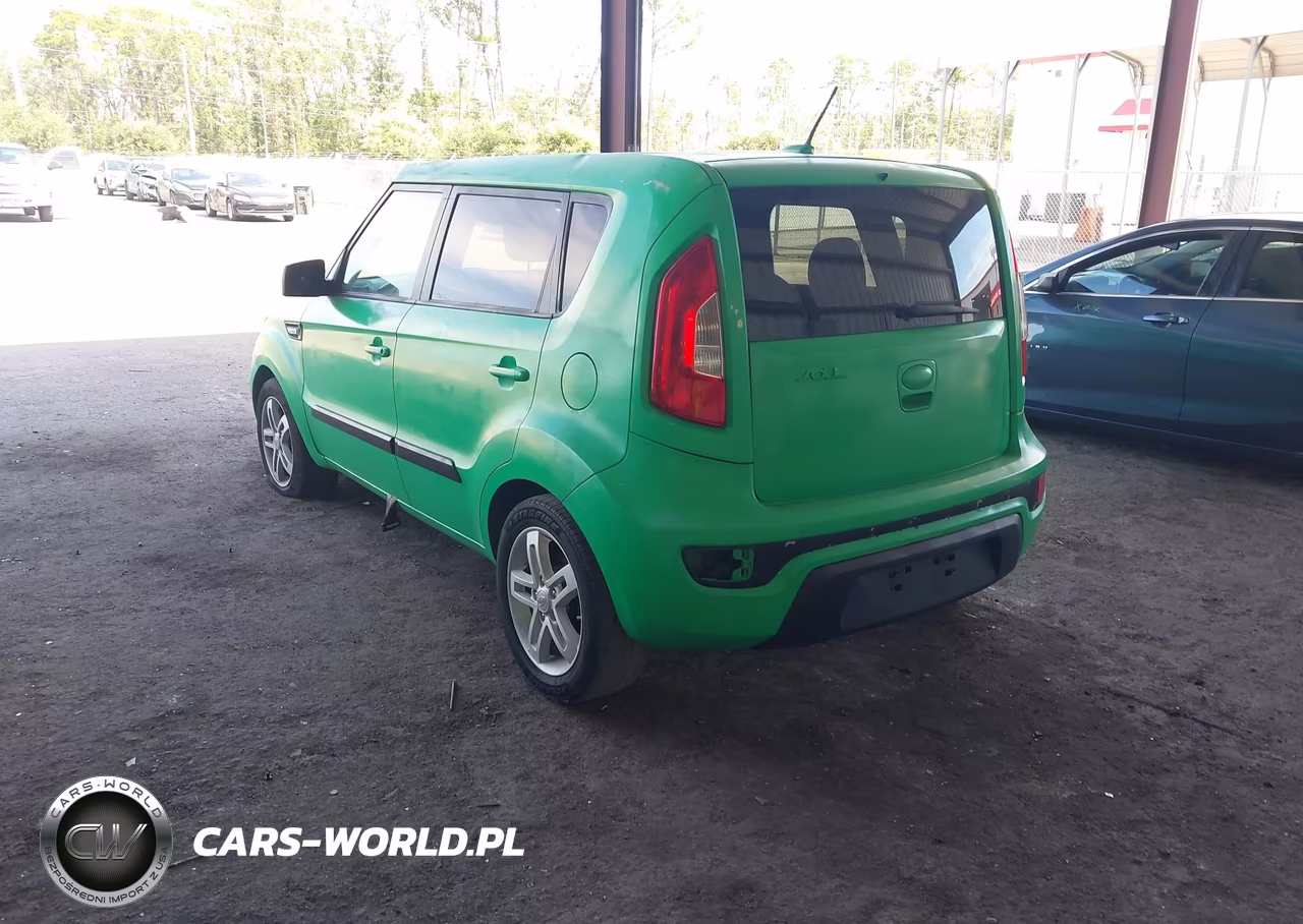 2013 Kia Soul VIN:KNDJT2A57D7634257 - 3