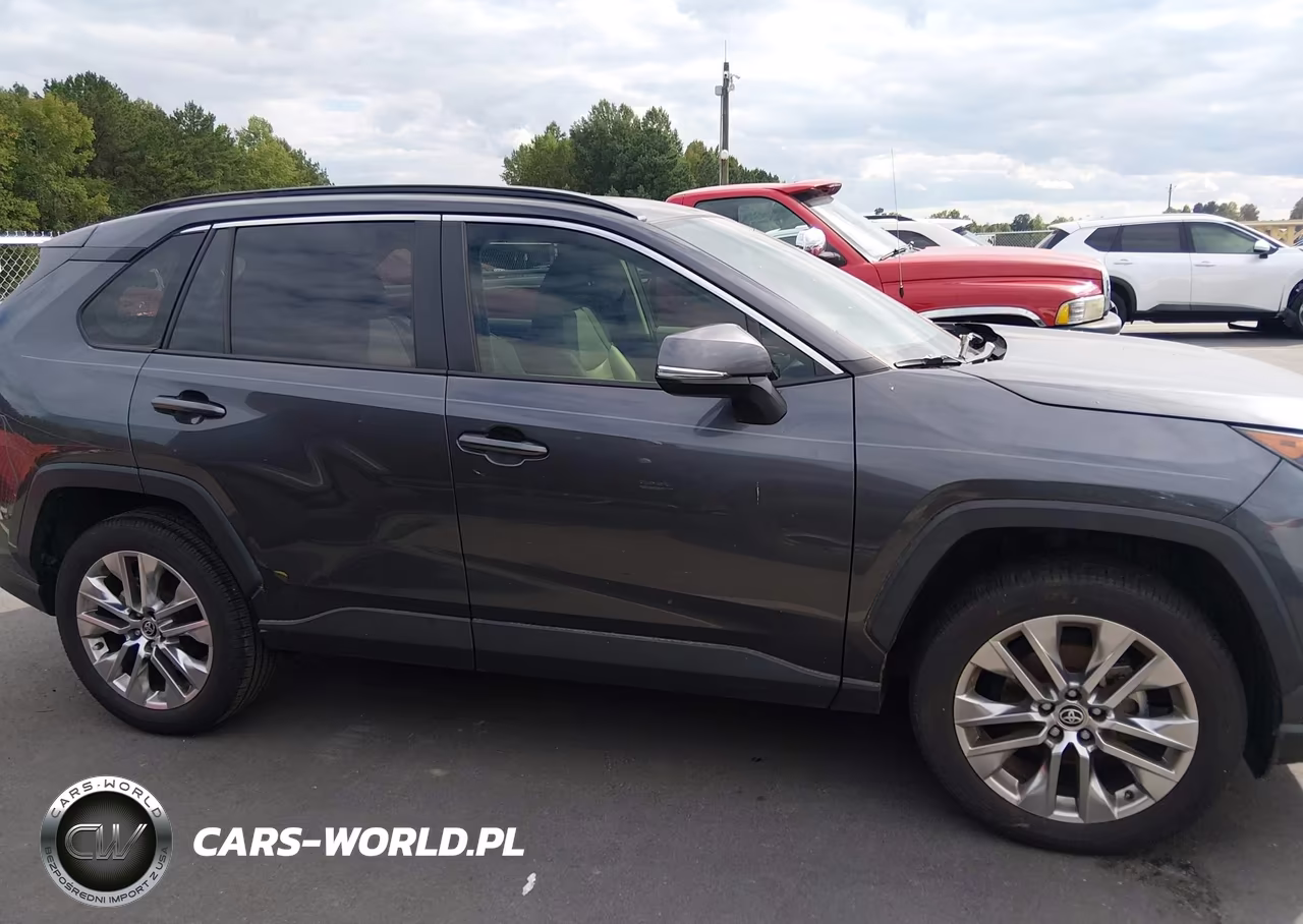 2020 Toyota Rav4 Xle Premium VIN:JTMC1RFV7LJ021038 - 13