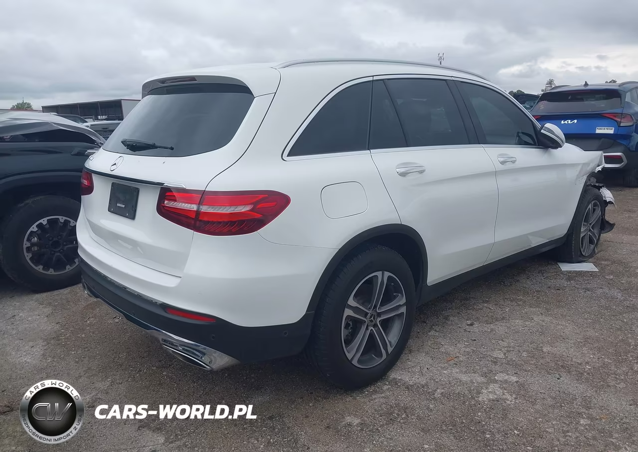 2018 Mercedes-Benz Glc 300 VIN:WDC0G4JB7JV104924 - 4