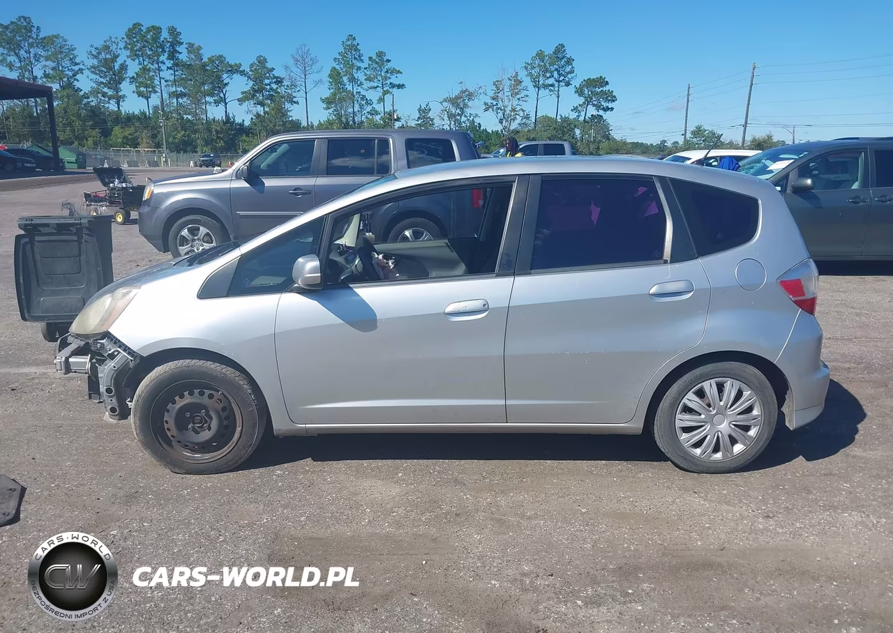 2012 Honda Fit VIN:JHMGE8H31CC037606 - 14