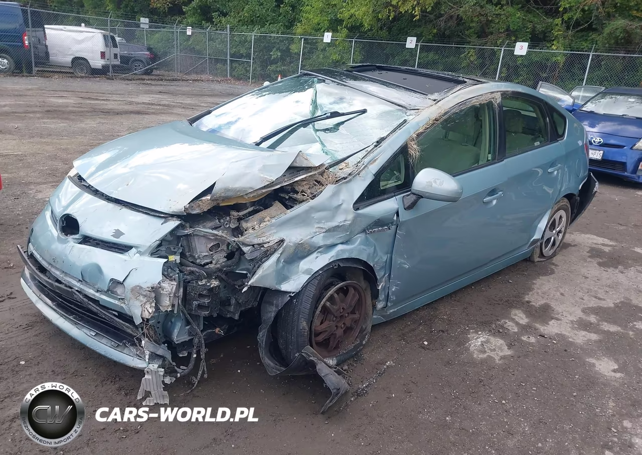 2015 Toyota Prius Three VIN:JTDKN3DU3F1949425 - 2