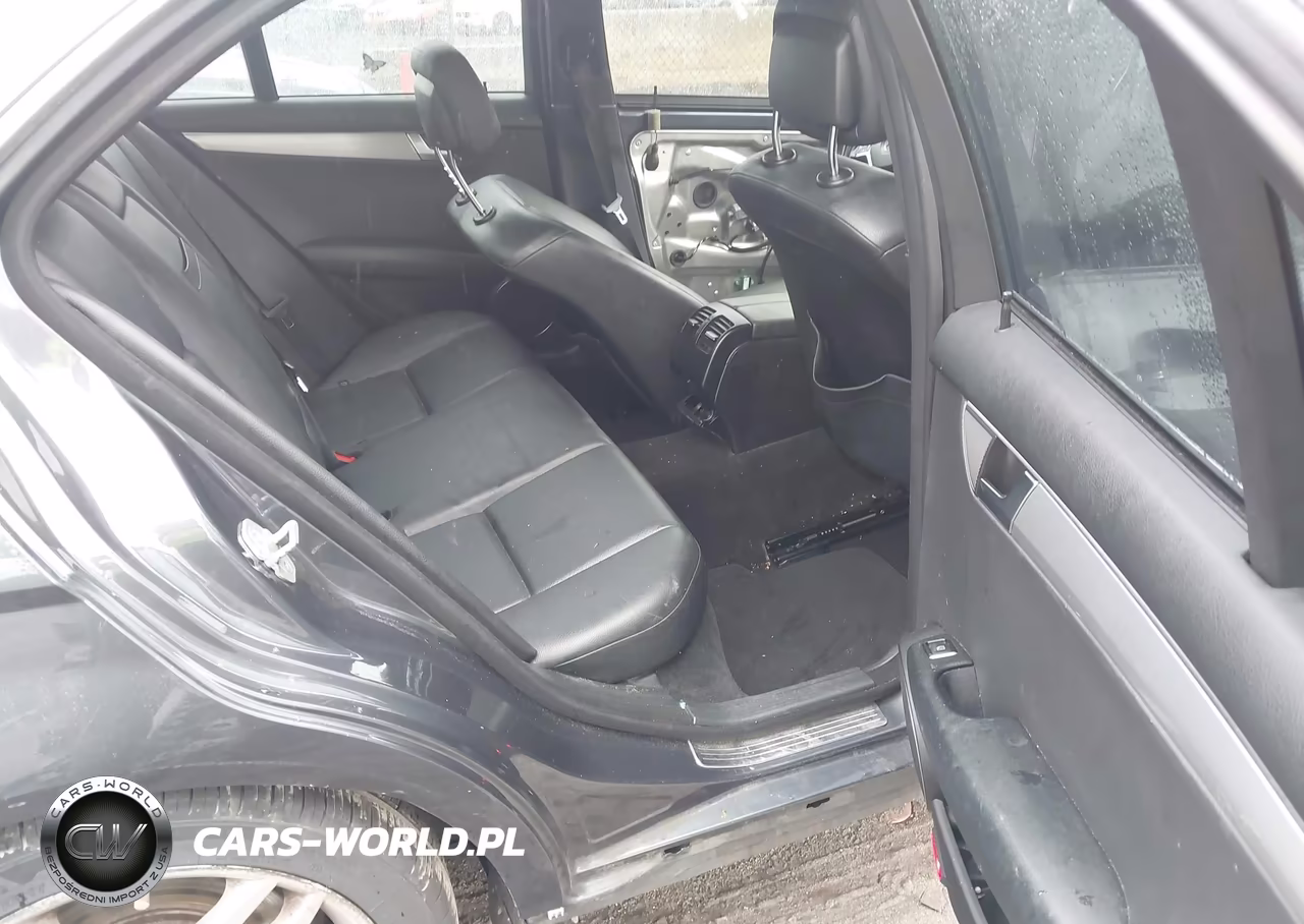 2013 Mercedes-Benz C 300 Sport 4Matic VIN:WDDGF8AB7DR285816 - 8