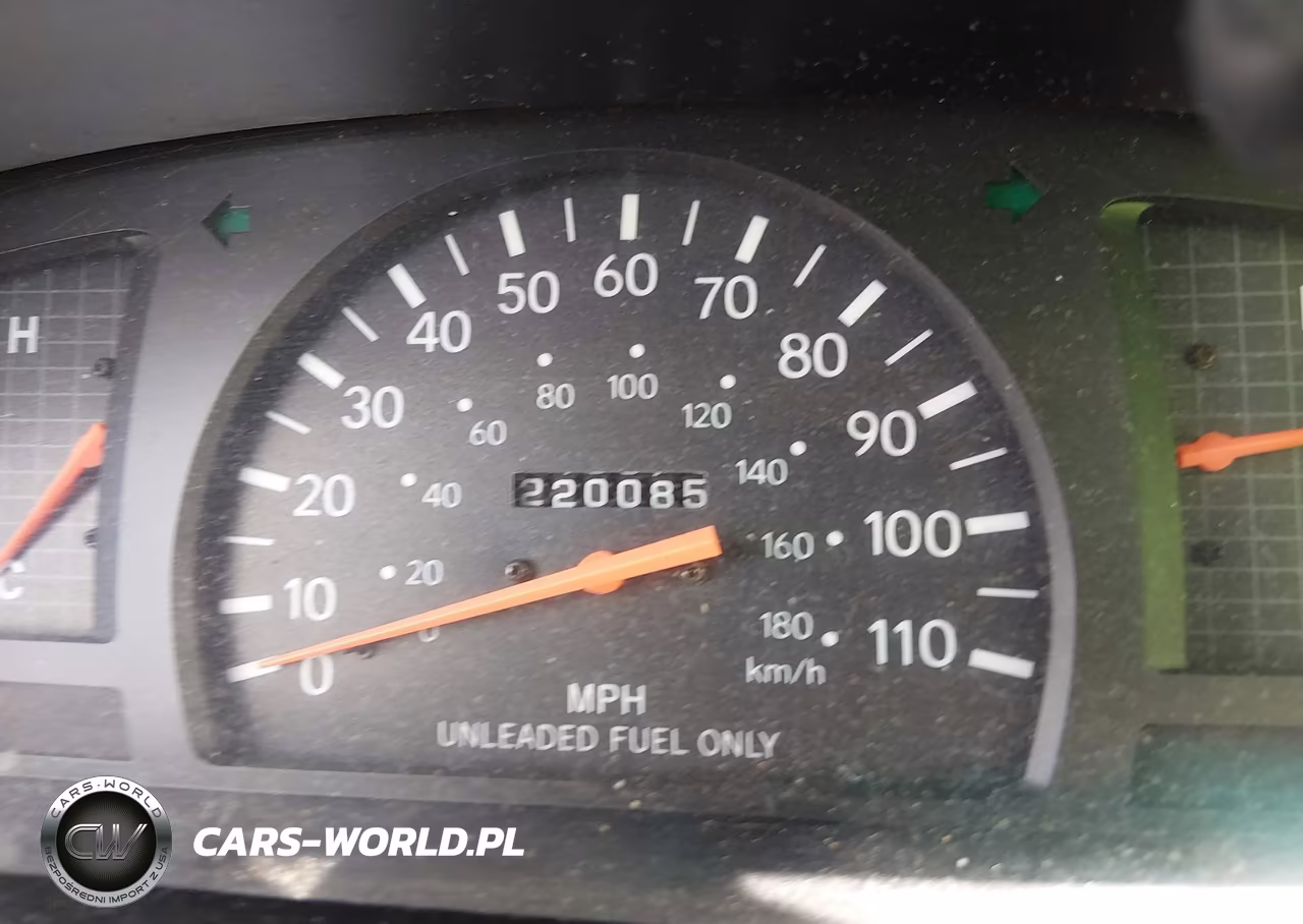 2000 Toyota Tacoma Base V6 VIN:4TAWN72N5YZ615501 - 7