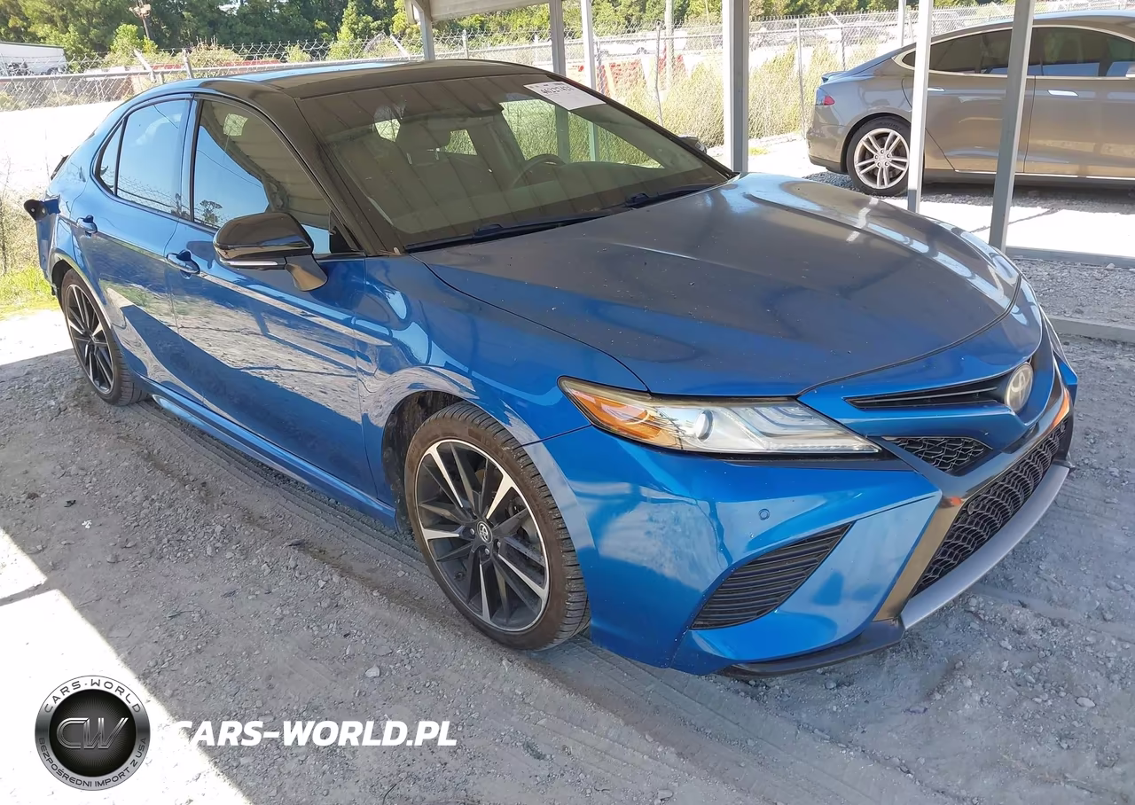 2018 Toyota Camry Xse – zdjęcie 1 z 16