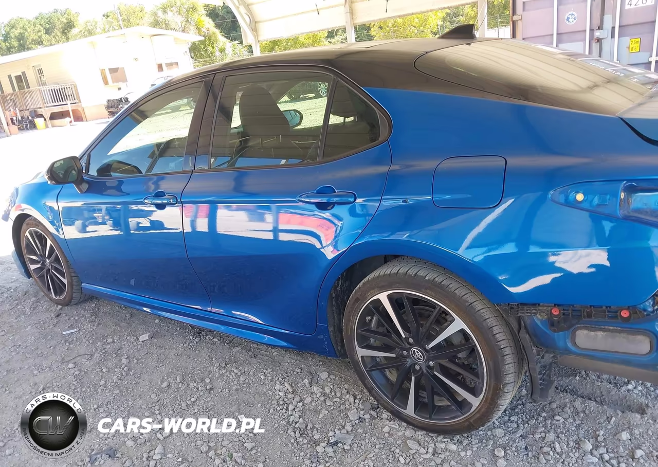 2018 Toyota Camry Xse VIN:4T1B61HK1JU064878 - 14