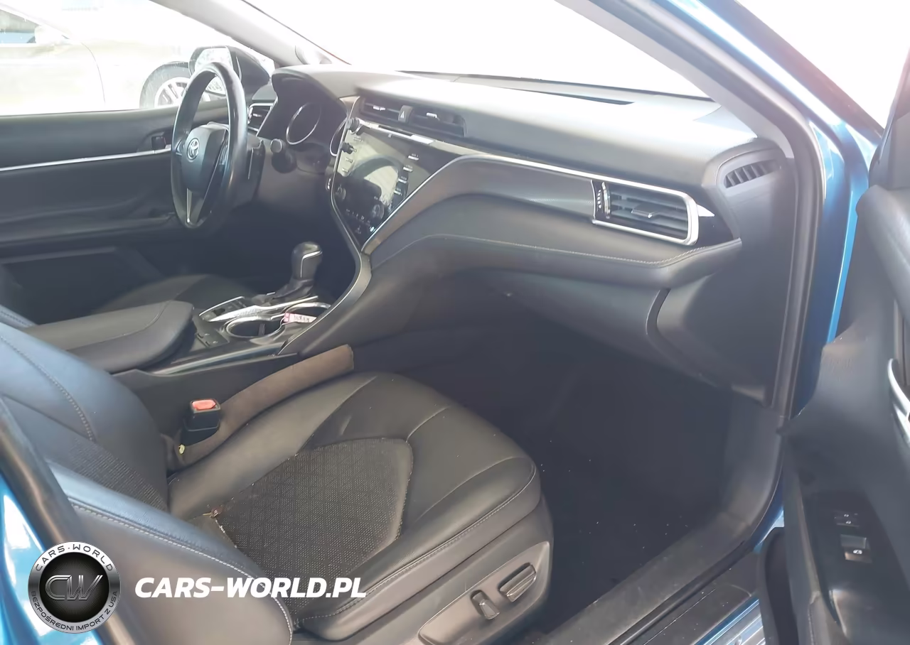 2018 Toyota Camry Xse VIN:4T1B61HK1JU064878 - 5