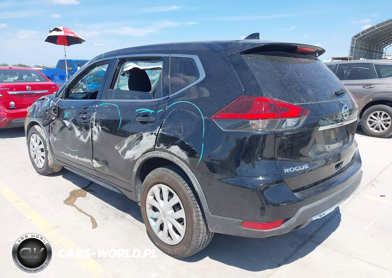 2018 Nissan Rogue S VIN:JN8AT2MT0JW452397 - 3