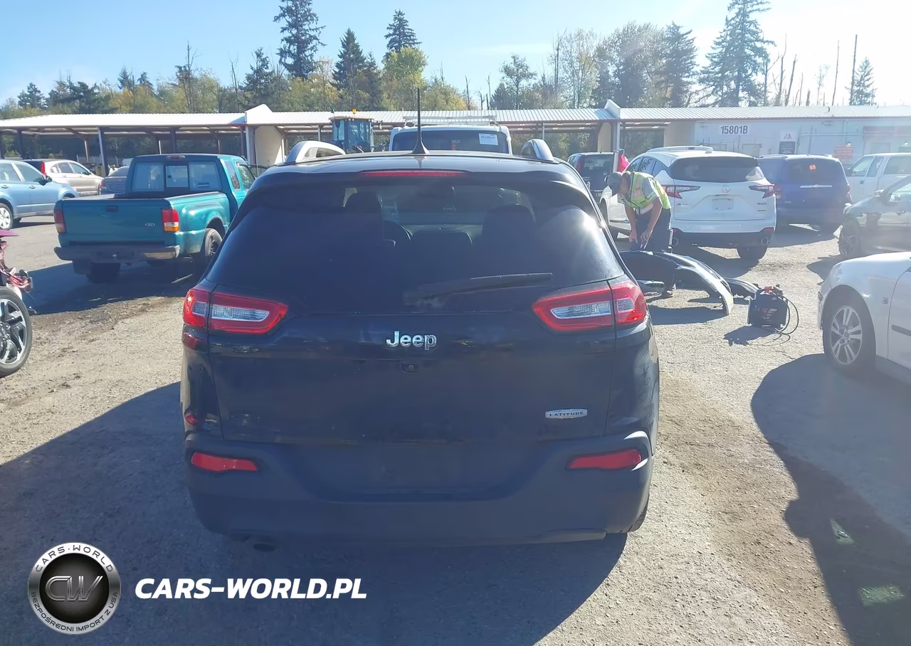 2017 Jeep Cherokee VIN:1C4PJLLB5JD606124 - 16