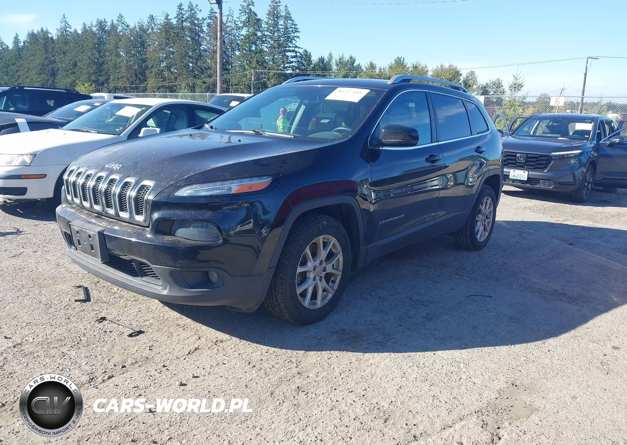 2017 Jeep Cherokee VIN:1C4PJLLB5JD606124 - 2
