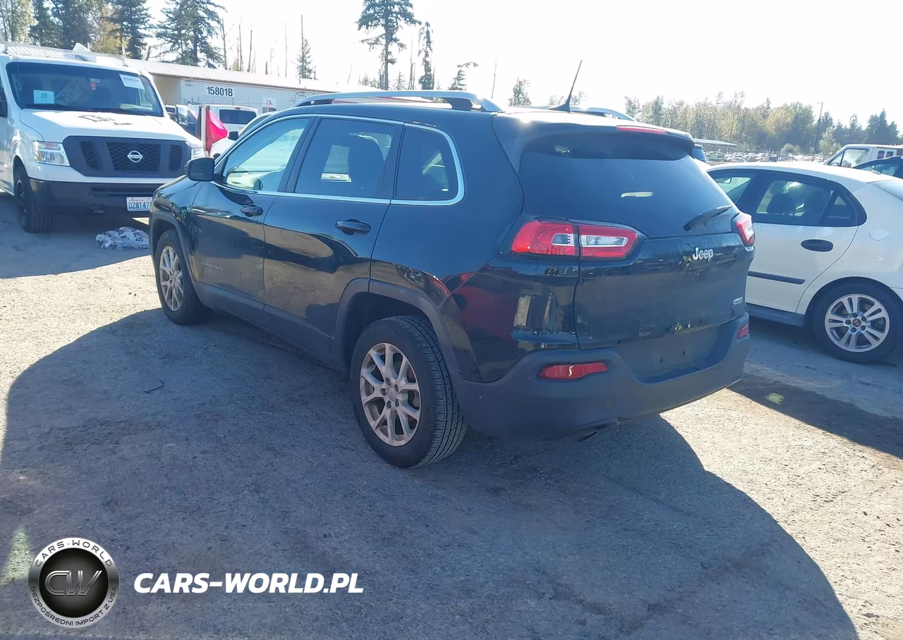 2017 Jeep Cherokee VIN:1C4PJLLB5JD606124 - 3