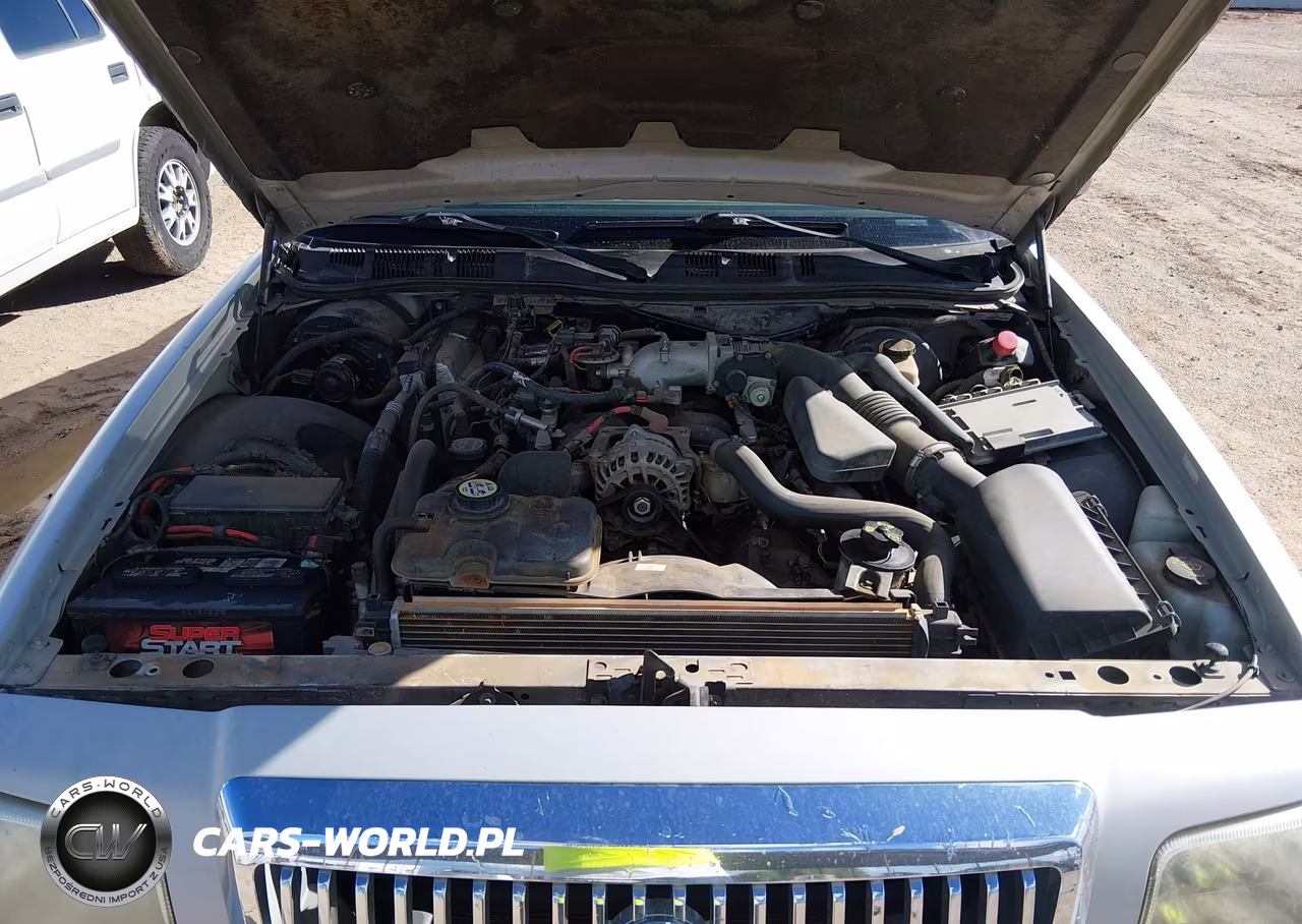 2008 Mercury Grand Marquis Ls VIN:2MEHM75V38X610765 - 10