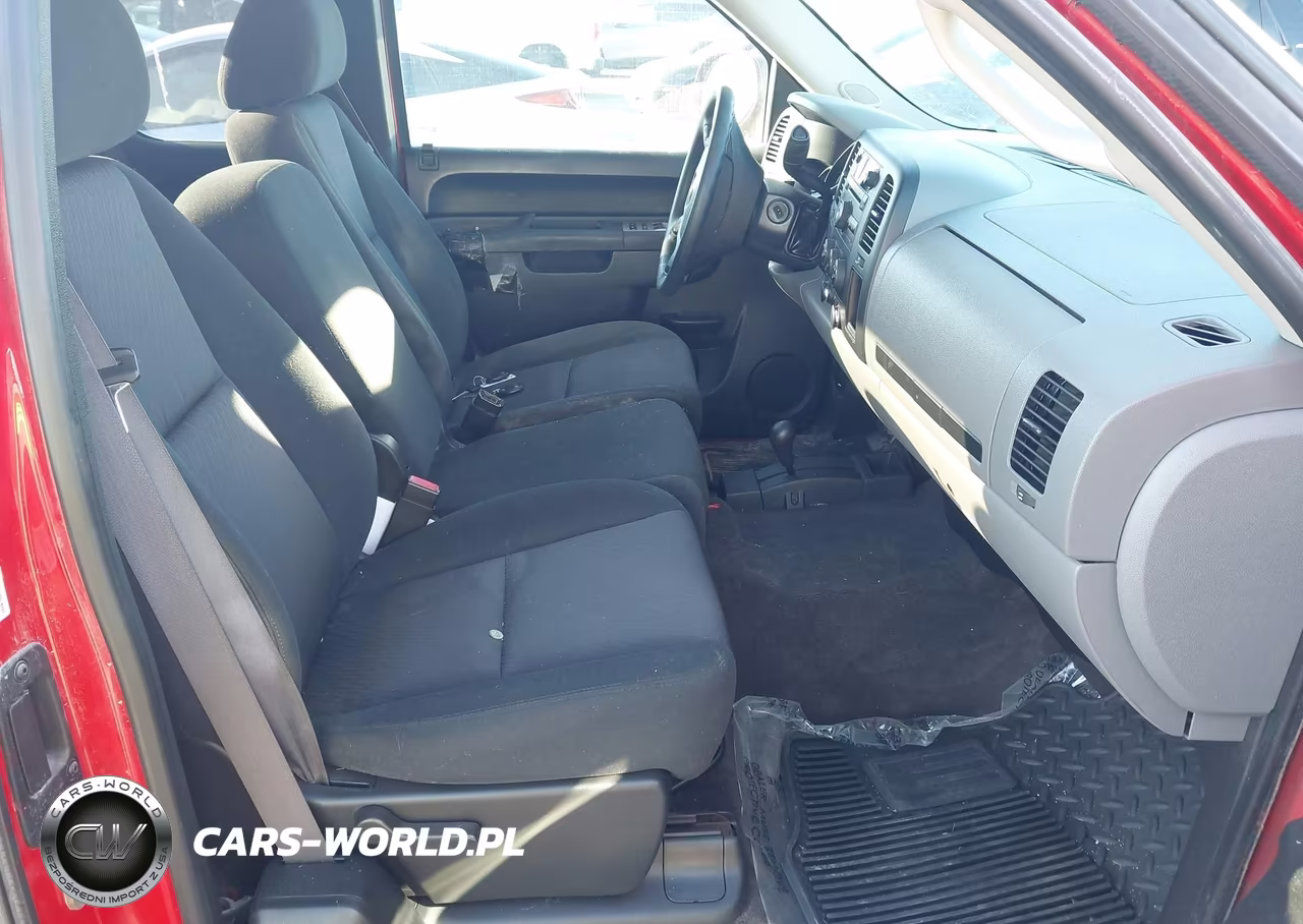 2011 Chevrolet Silverado 1500 Ls VIN:1GCRKREA5BZ262098 - 5