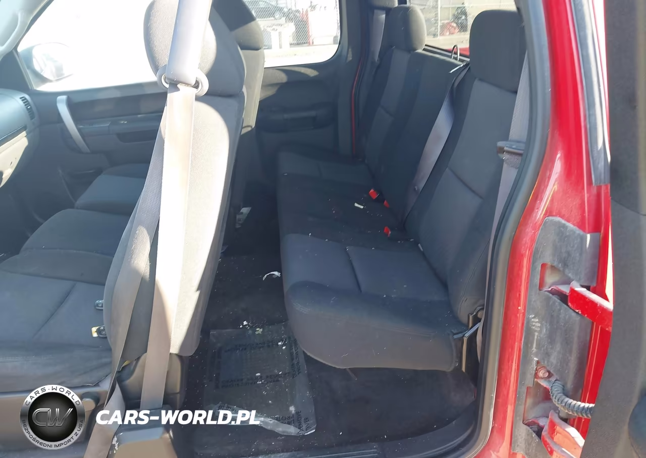 2011 Chevrolet Silverado 1500 Ls VIN:1GCRKREA5BZ262098 - 8