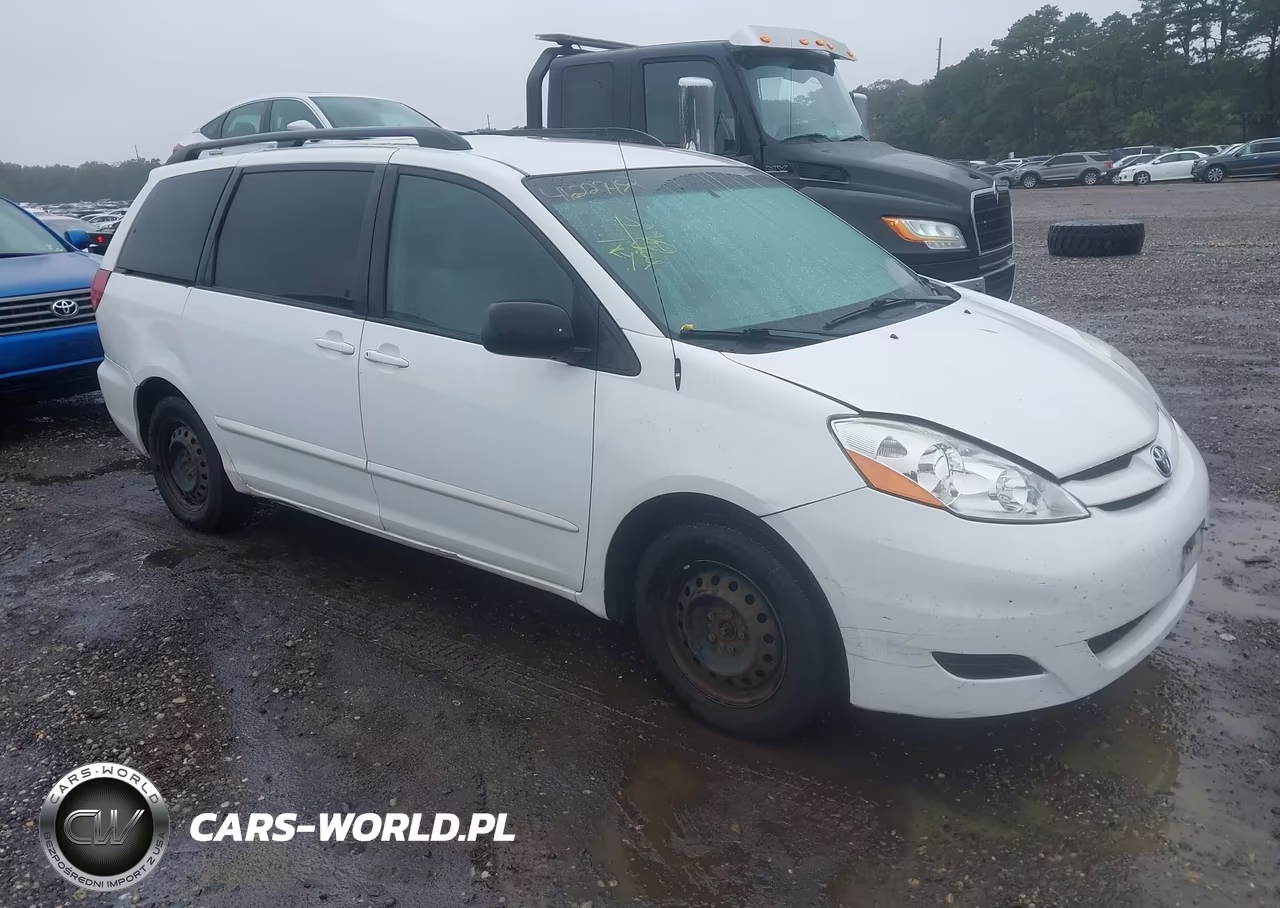 2008 Toyota Sienna Le – zdjęcie 1 z 12