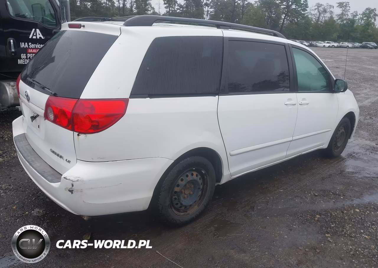 2008 Toyota Sienna Le VIN:5TDZK23C48S129967 - 4