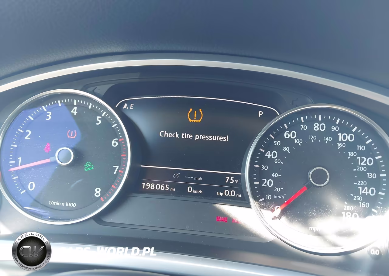 2011 Volkswagen Touareg Vr6 Lux VIN:WVGFF9BP9BD003624 - 7