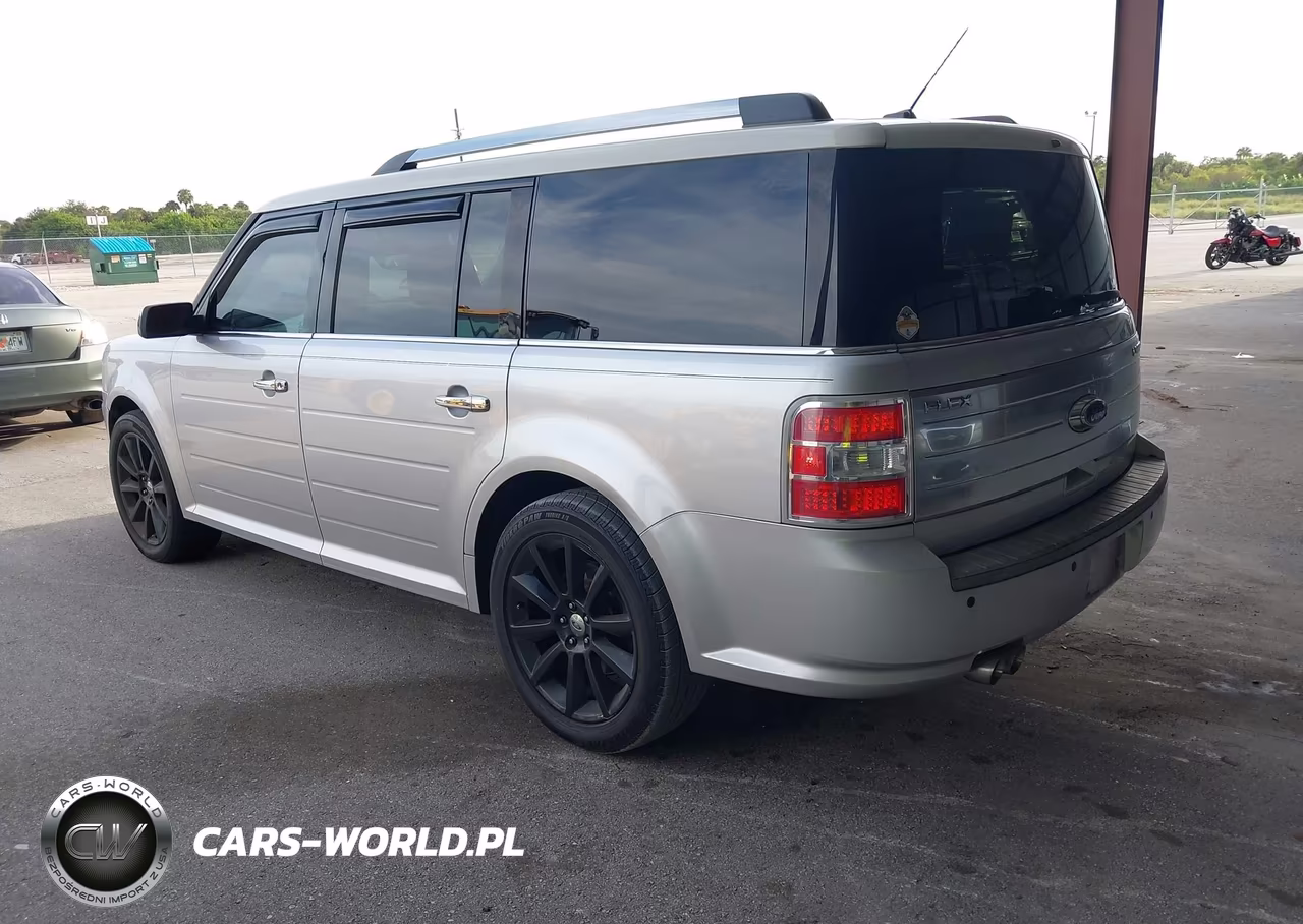 2010 Ford Flex Limited VIN:2FMGK5DCXABD00537 - 3