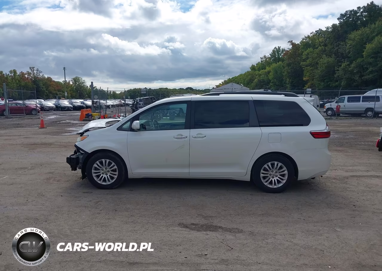 2016 Toyota Sienna Xle 8 Passenger VIN:5TDYK3DC0GS712812 - 15