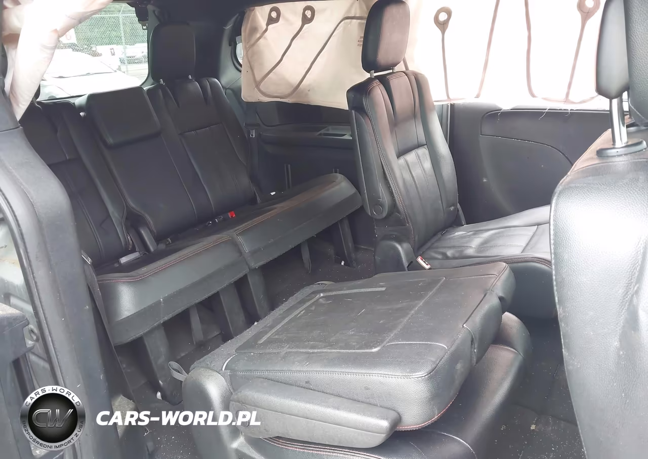 2016 Dodge Grand Caravan R-T VIN:2C4RDGEG4GR274778 - 8