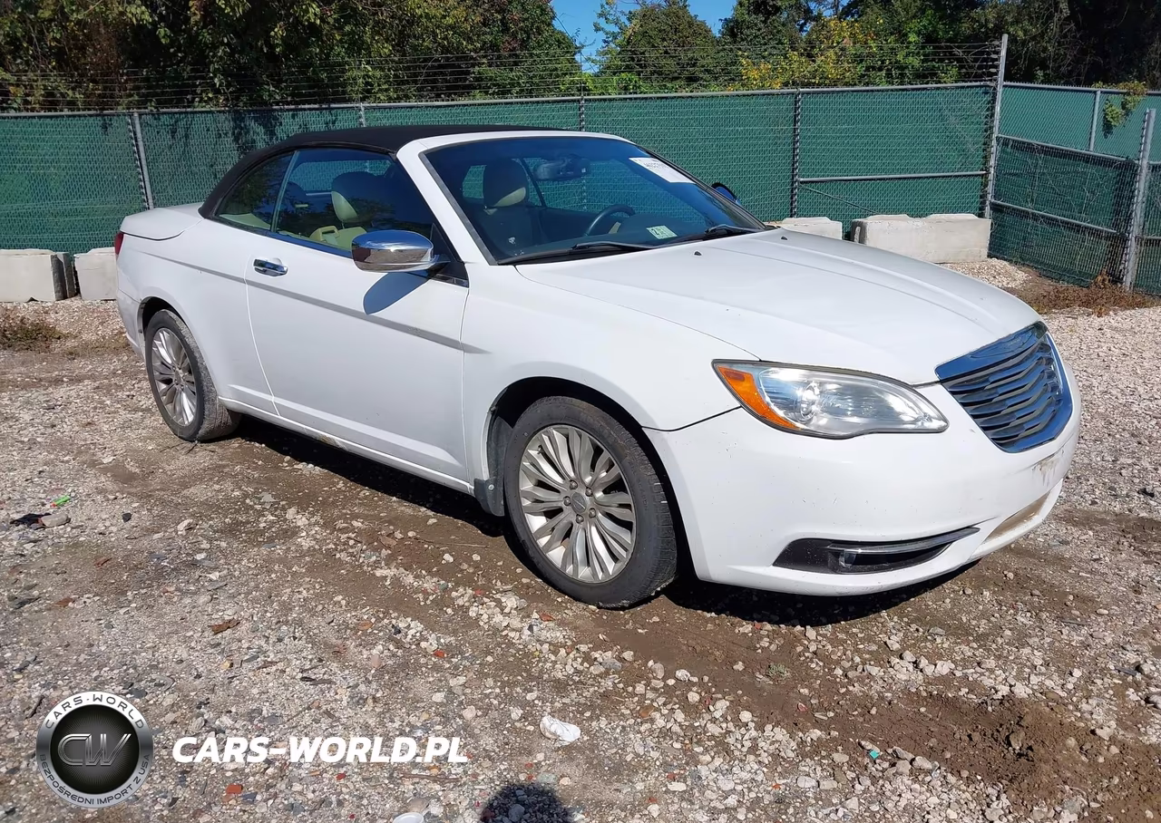 2011 Chrysler 200 Limited VIN:1C3BC7EGXBN601084 - 1
