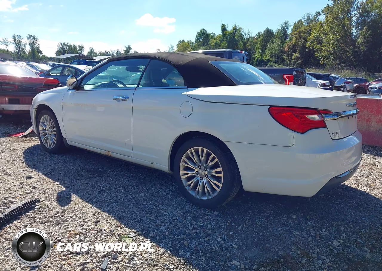 2011 Chrysler 200 Limited VIN:1C3BC7EGXBN601084 - 3