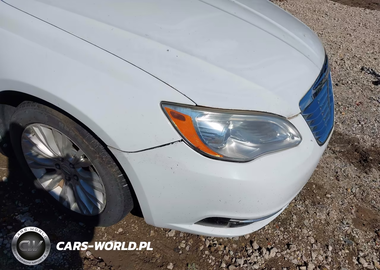 2011 Chrysler 200 Limited VIN:1C3BC7EGXBN601084 - 6