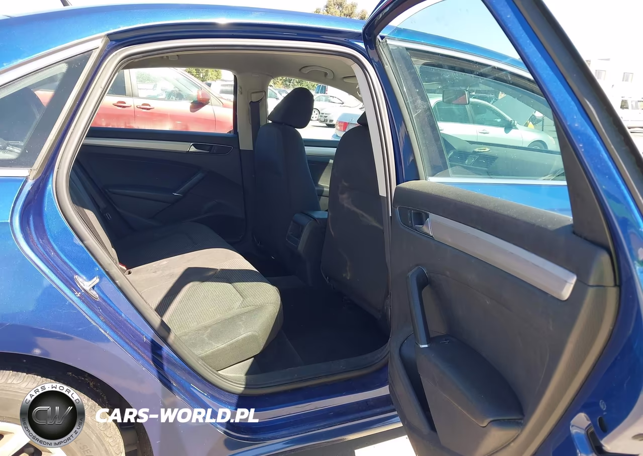 2016 Volkswagen Passat 1.8T S VIN:1VWAT7A37GC020507 - 8
