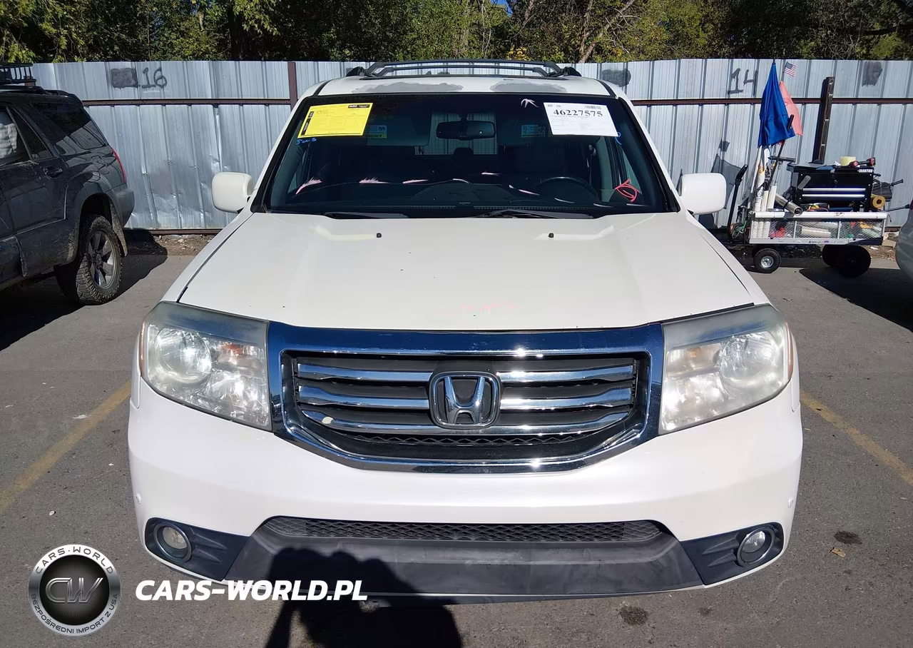 2013 Honda Pilot Touring VIN:5FNYF4H93DB025414 - 12