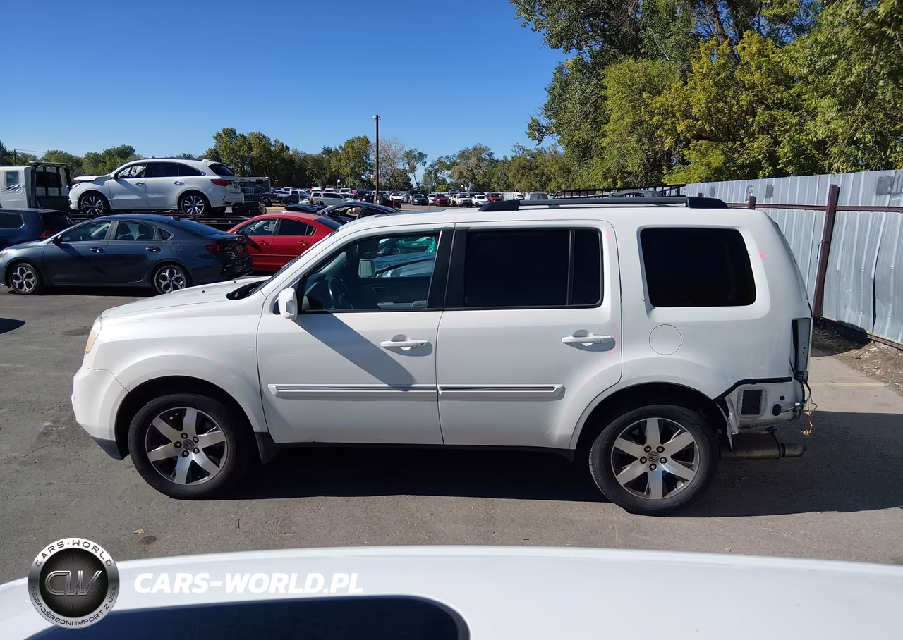 2013 Honda Pilot Touring VIN:5FNYF4H93DB025414 - 14