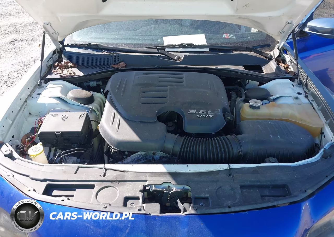 2019 Chrysler 300 300S VIN:2C3CCABG5KH689461 - 10